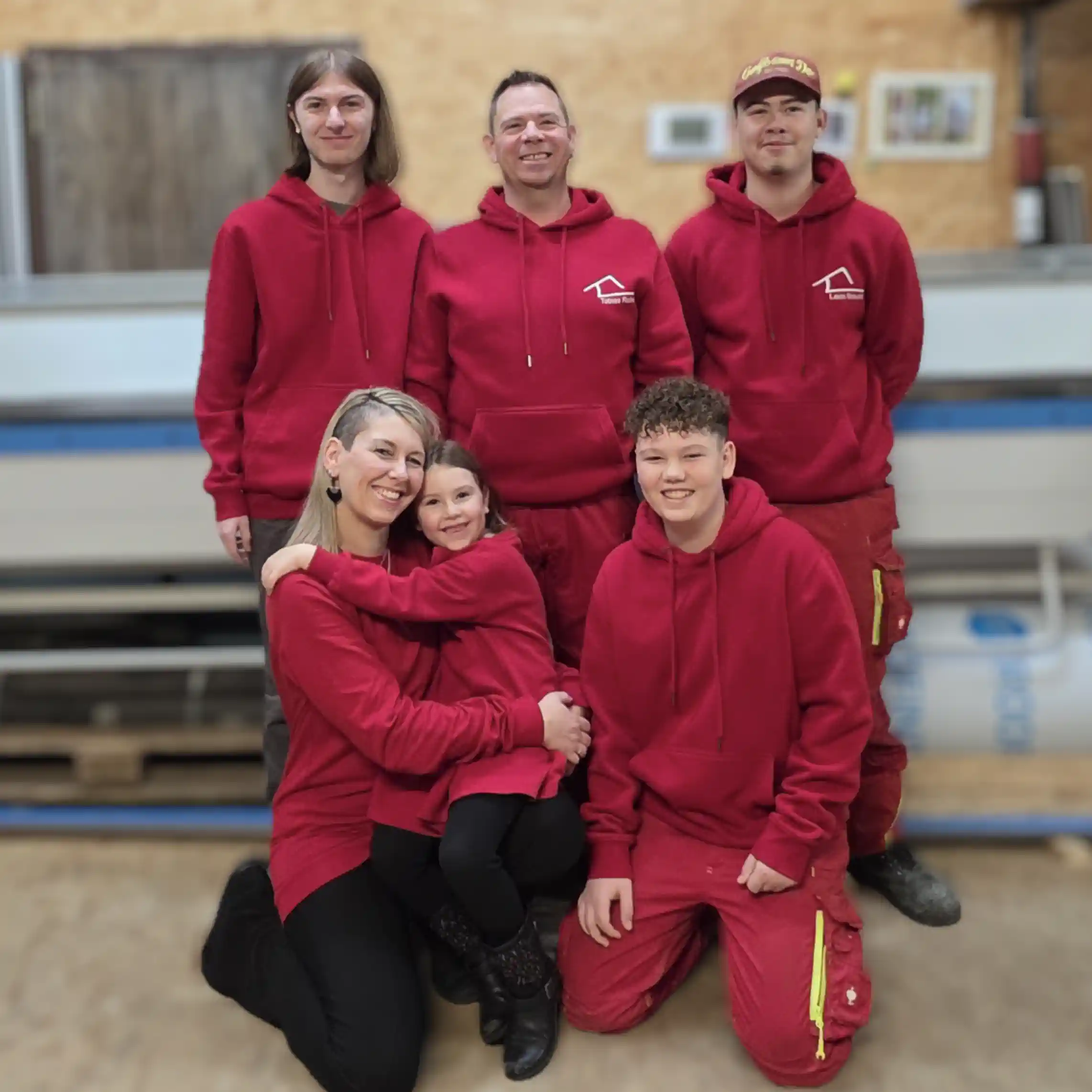 Das Team von TR Dach- und Haustechnik. Die Familie Robold